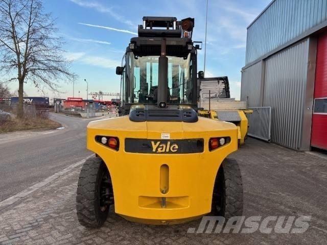 Yale GDP 120 DC Diesel Stapler