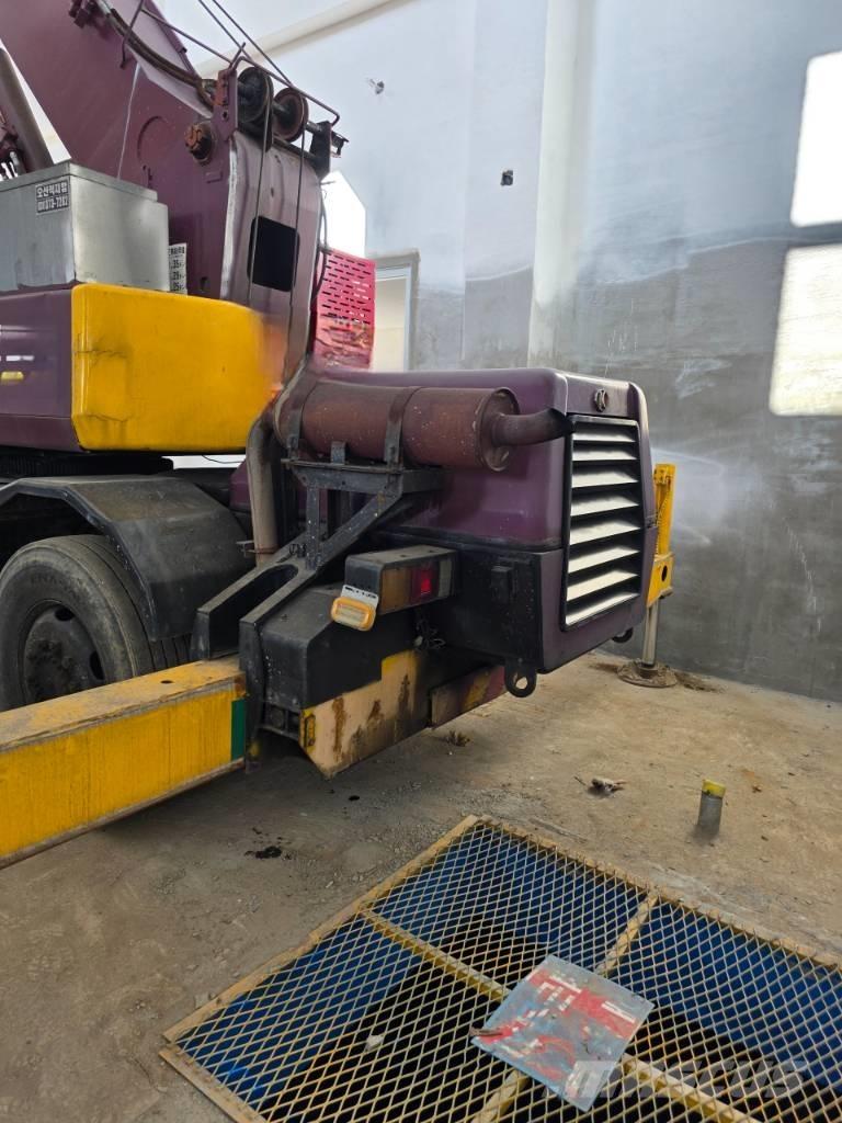 Kato MR 100 Autokrane