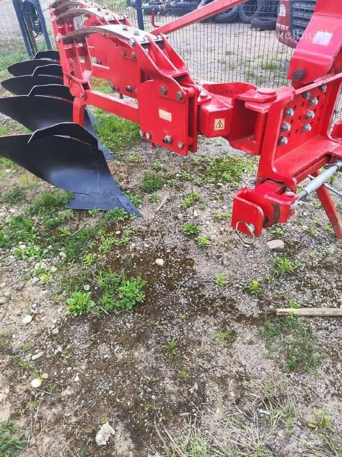  Staltech Plough Meißelgrubber