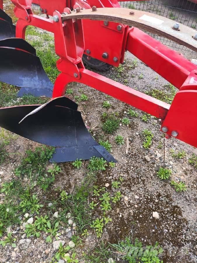  Staltech Plough Meißelgrubber