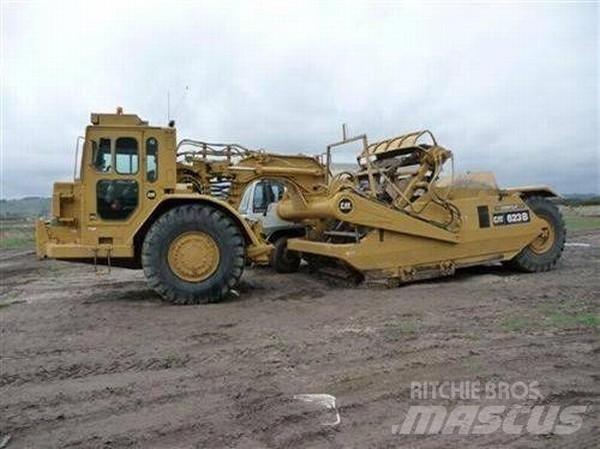 CAT 623B Mobilbagger