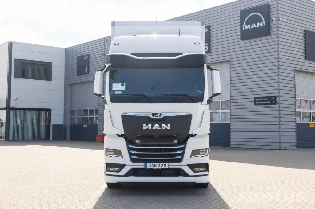 MAN TGX 26.520 6x2-4 Kastenaufbau