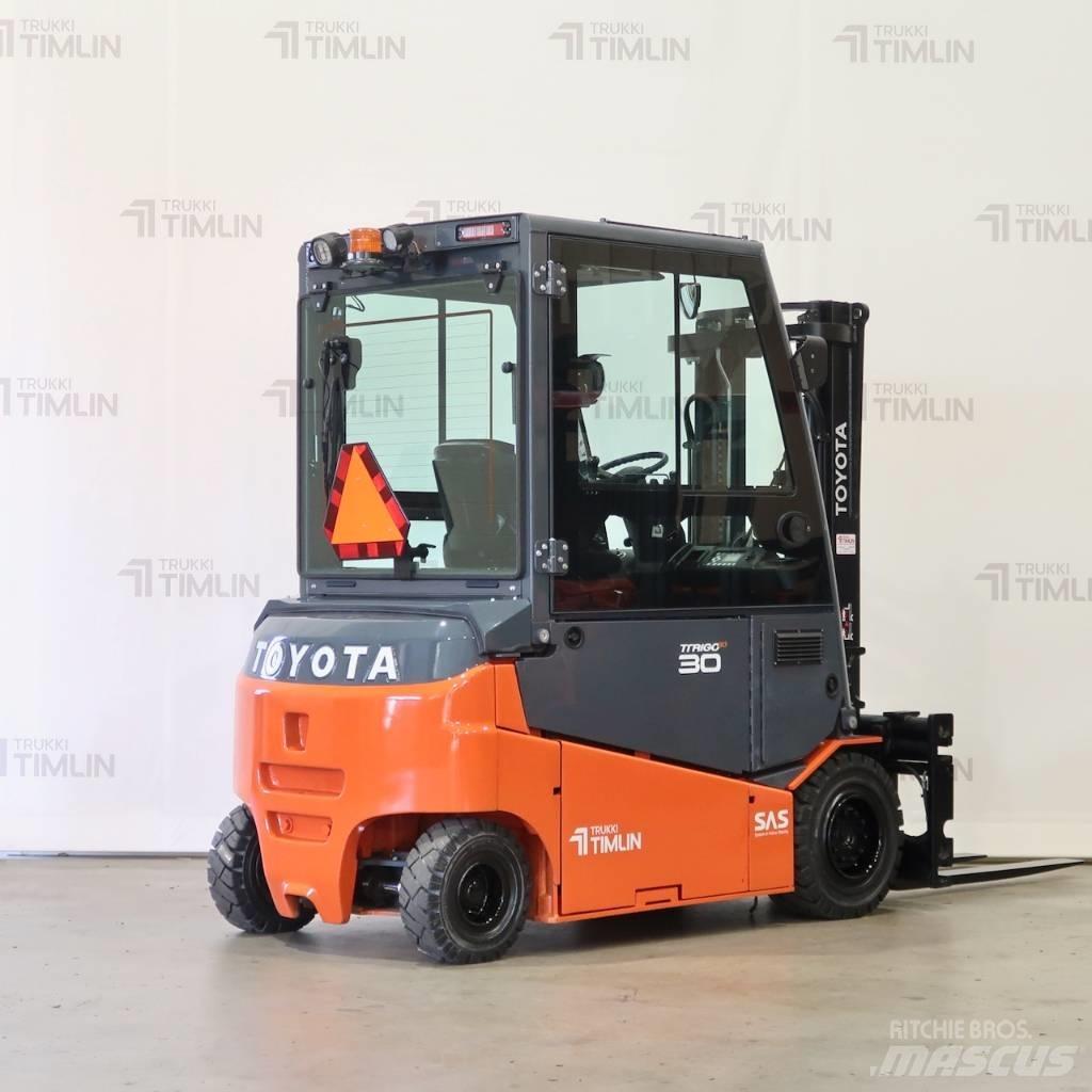 Toyota 8FBMT30 Elektro Stapler