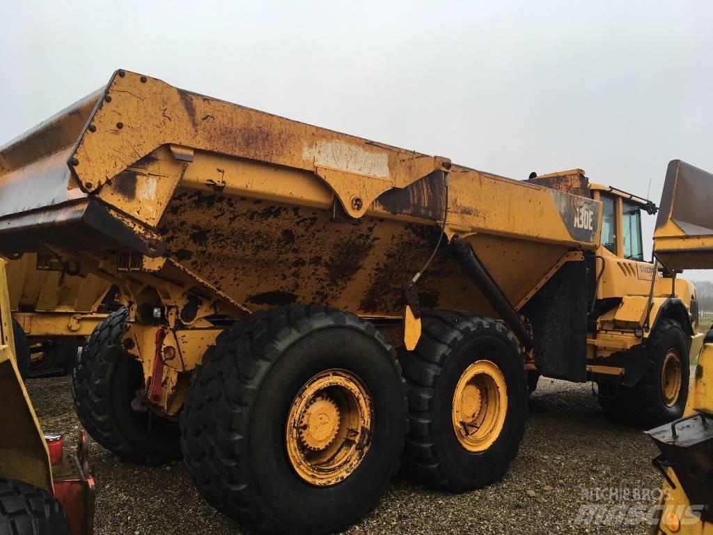 Volvo A30E Dumper - Knickgelenk