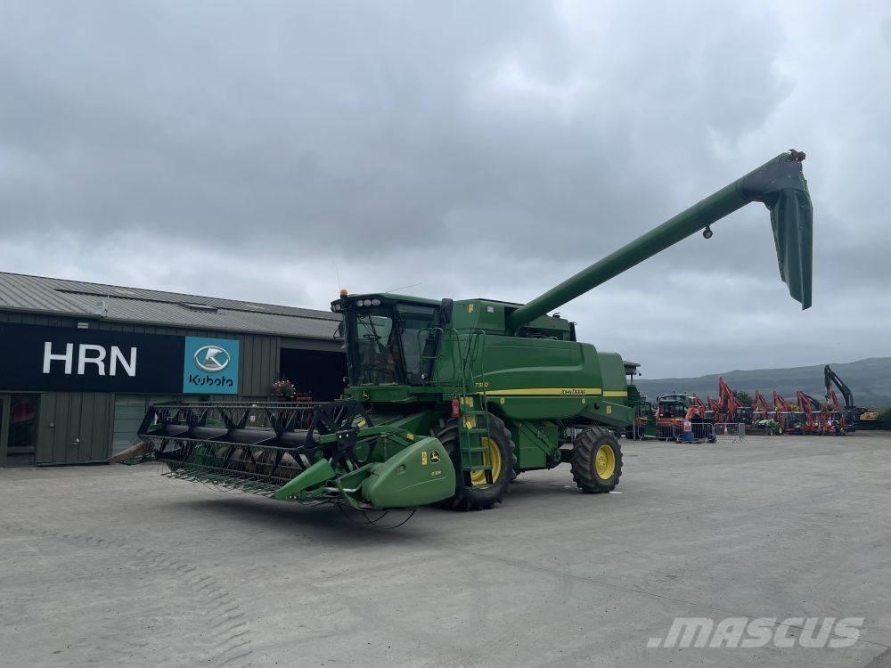 John Deere T 550 Mähdrescher