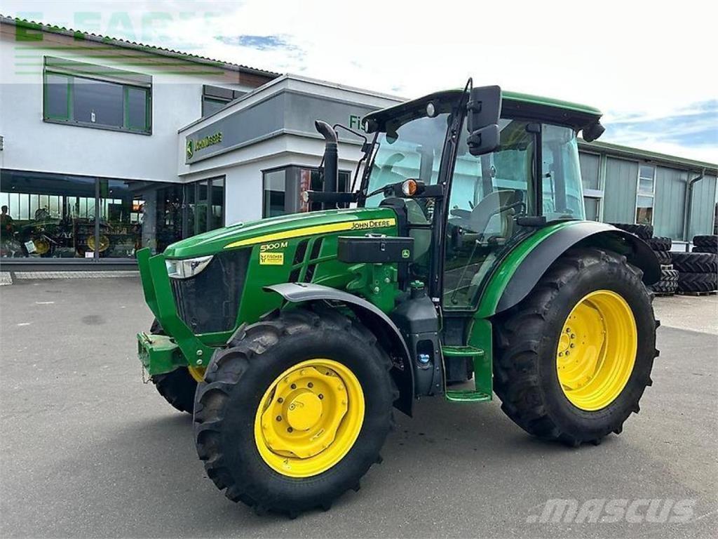 John Deere 5100m Traktoren