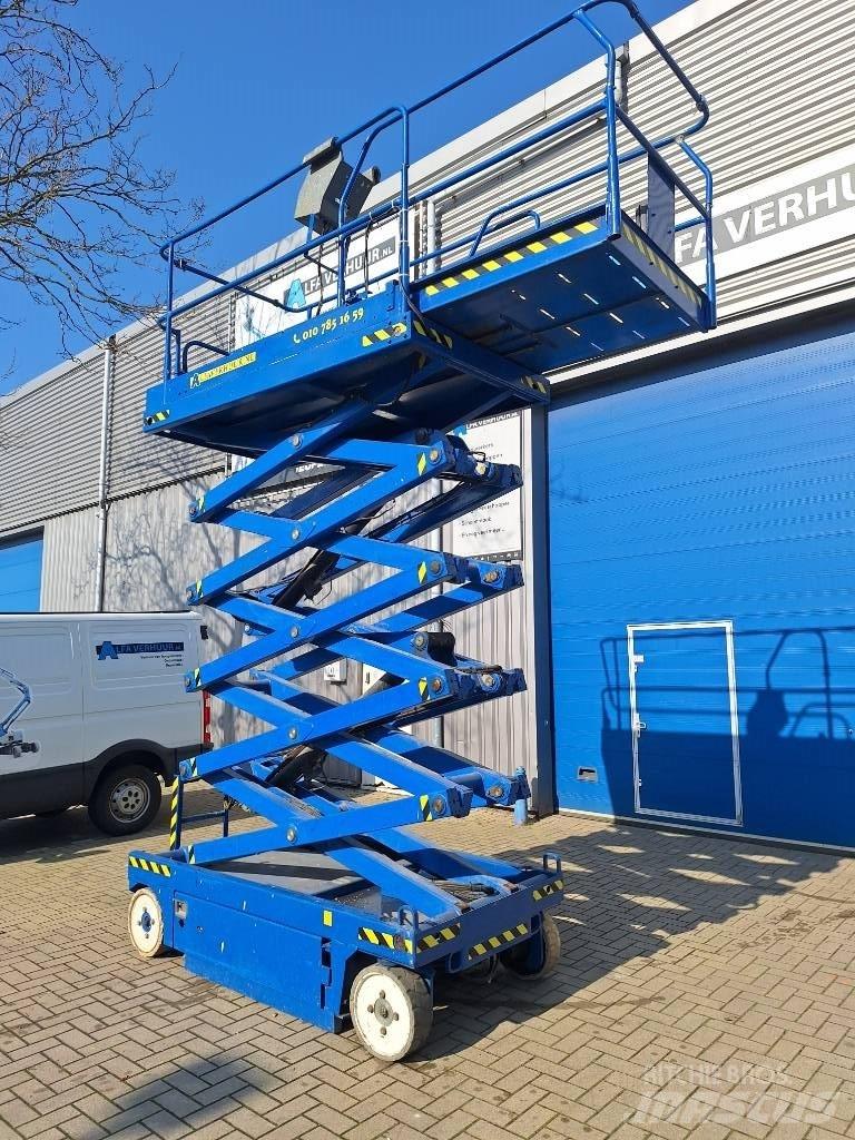 UpRight X32N Scheren-Arbeitsbühnen