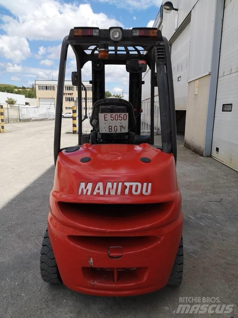 Manitou MI25D Gas Stapler