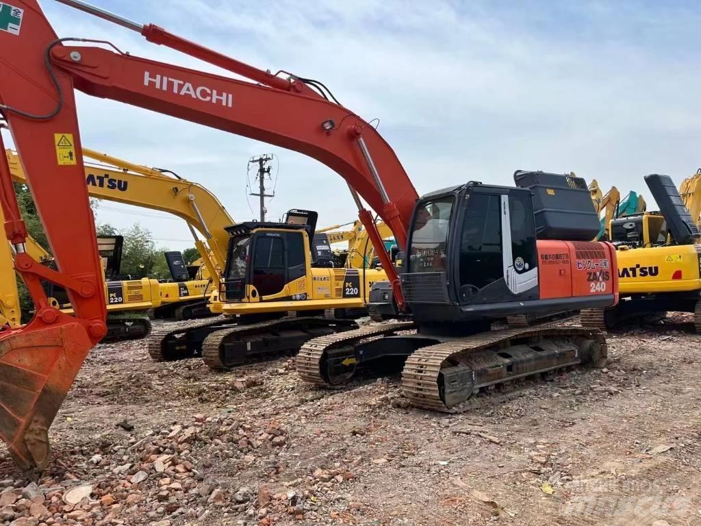Hitachi ZX 240-3 Raupenbagger
