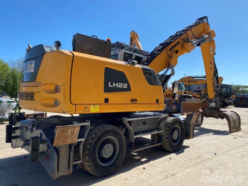 Liebherr LH 22 M Materialumschlag