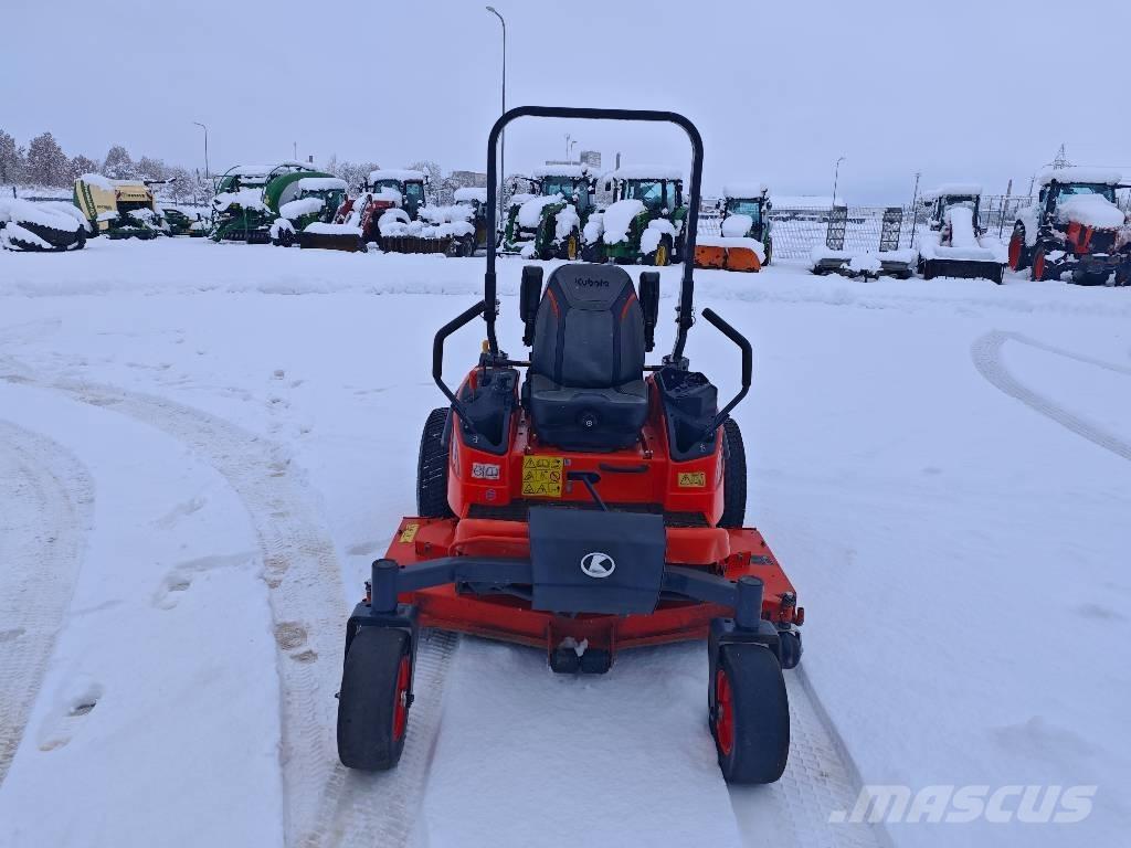 Kubota ZD 1211R Reitermäher