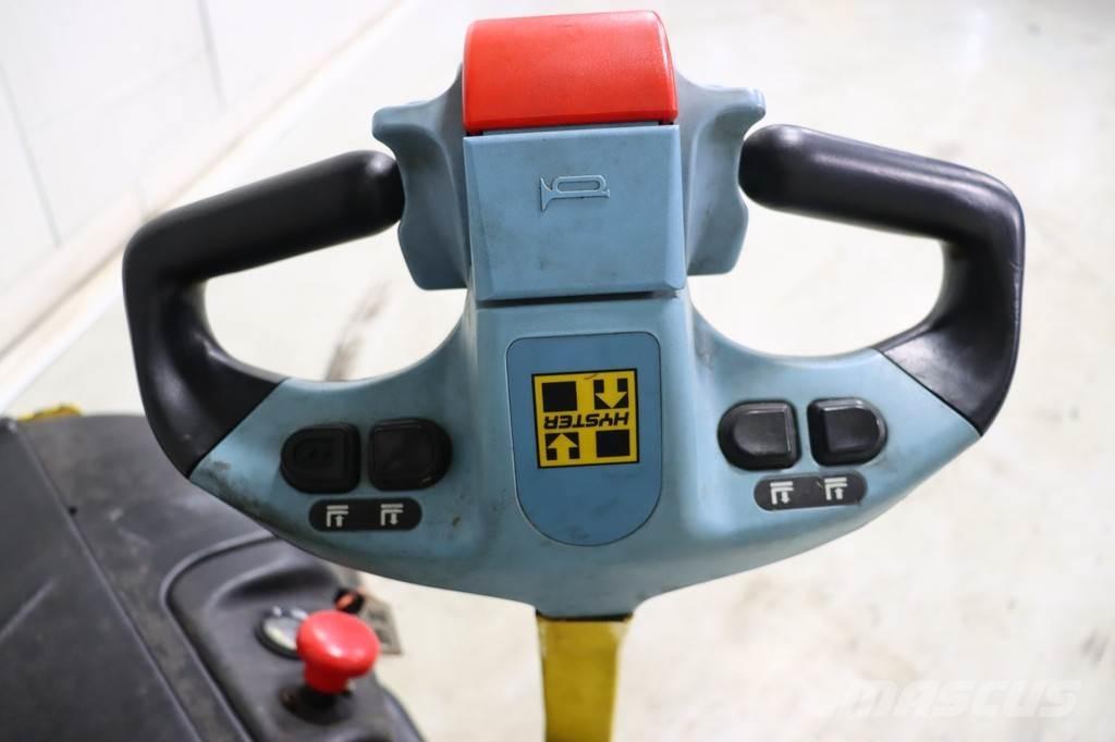 Hyster S1.0 AC Deichselstapler