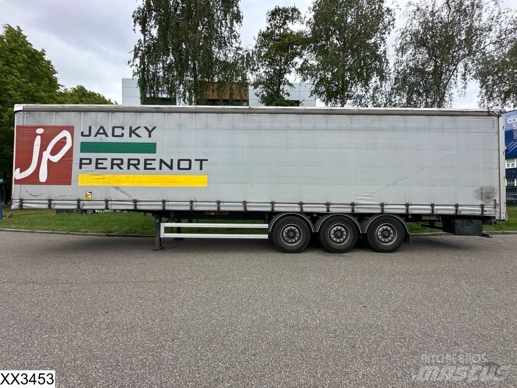 Fruehauf Tautliner Curtainsiderauflieger