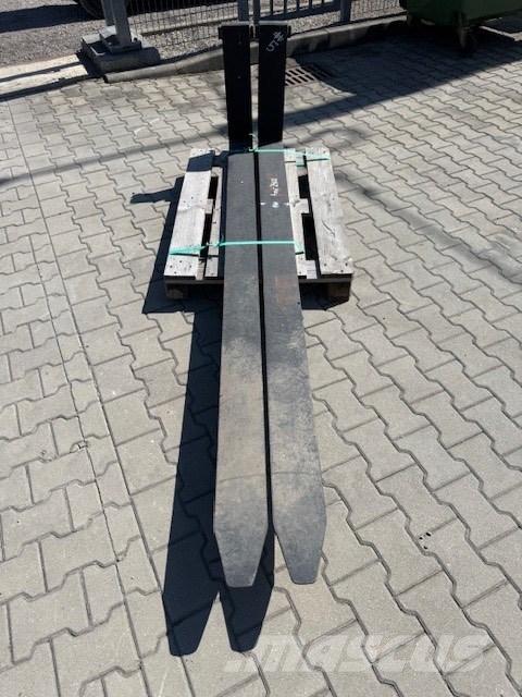 Linde 2400 MM Gabeln