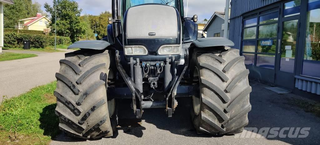 Valtra S 260 Traktoren