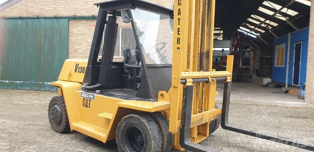 CAT 12000 KG Diesel Stapler