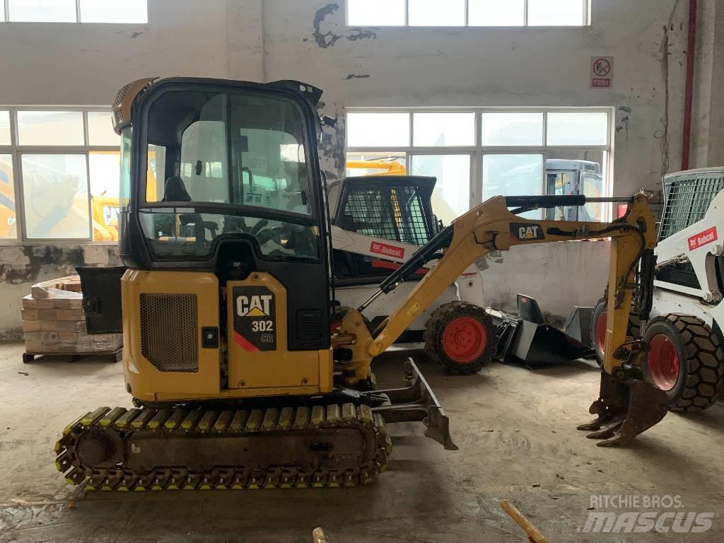 CAT 302 Raupenbagger