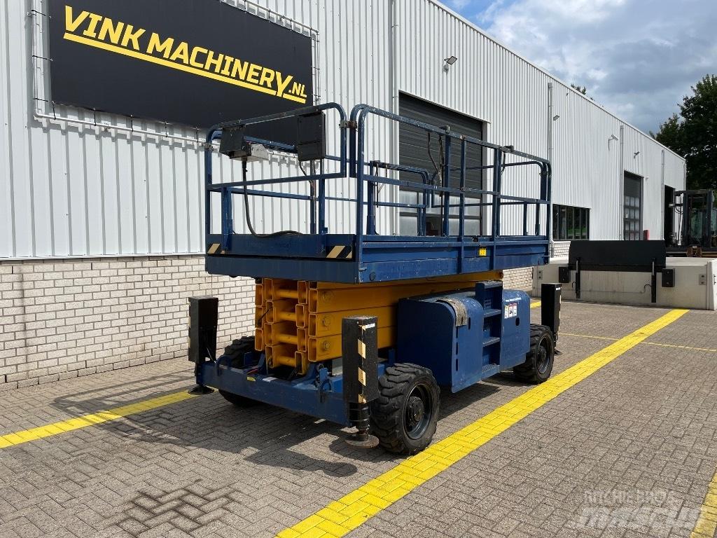 Haulotte H 15 SX Scheren-Arbeitsbühnen