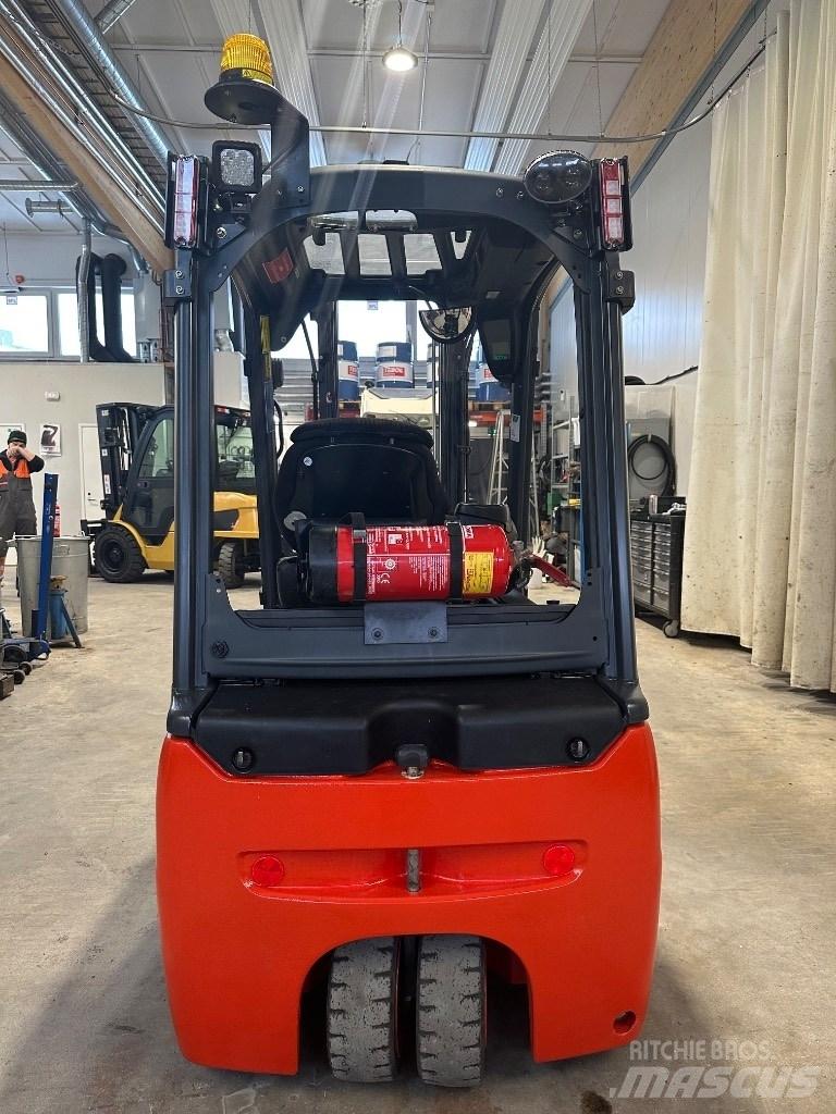 Linde E20L-02 Elektro Stapler