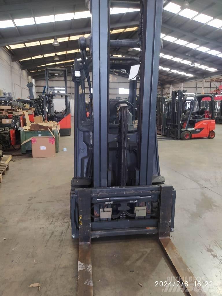 Linde E30/600 Elektro Stapler