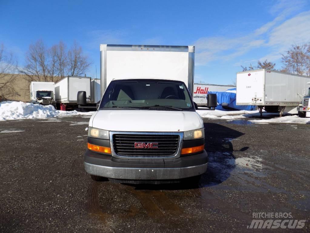 GMC Savana Kastenaufbau