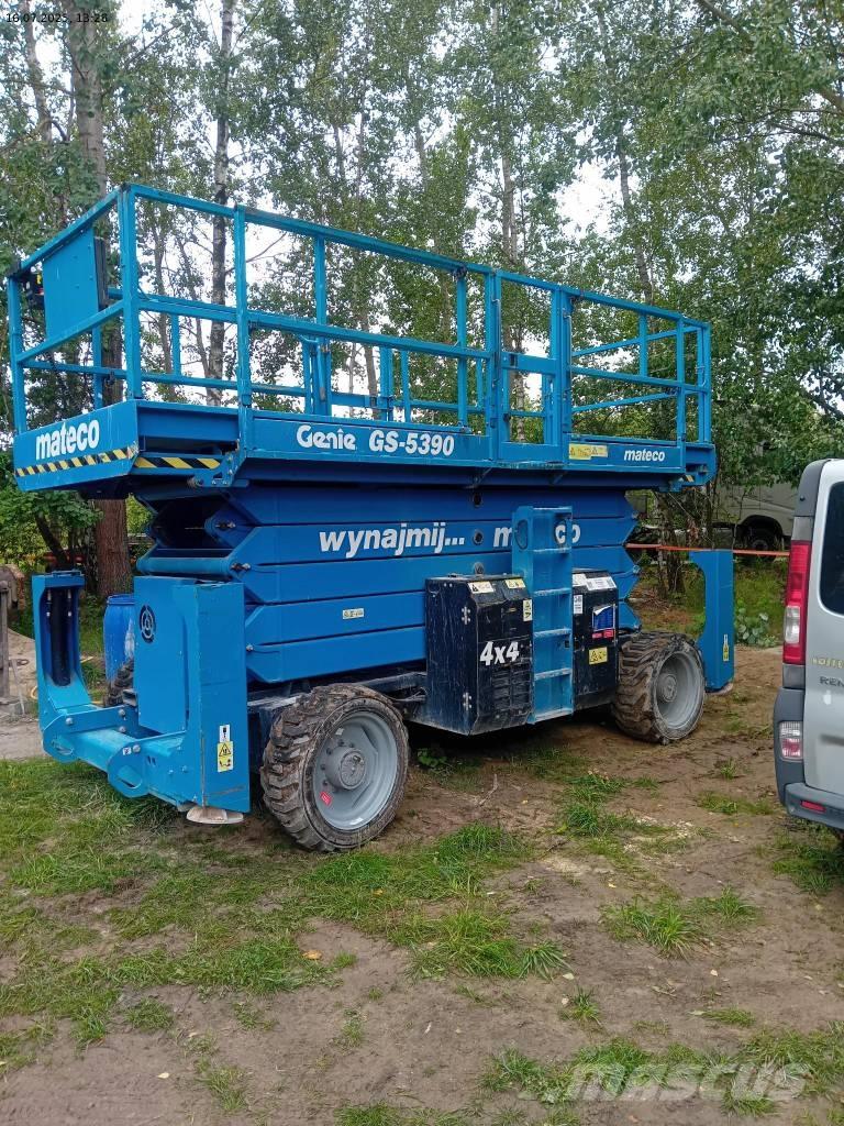 Genie 5390 RT Scheren-Arbeitsbühnen