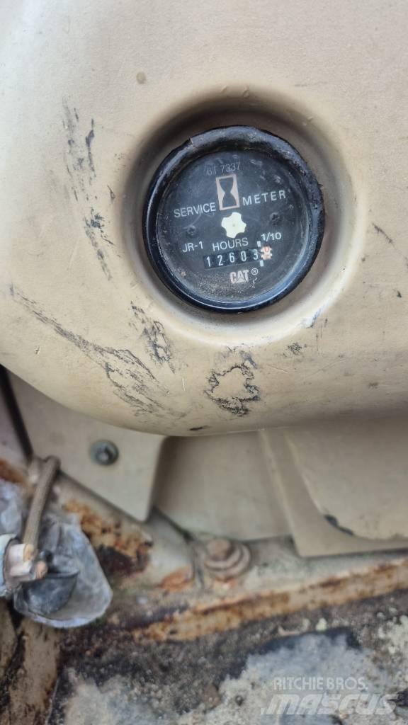 CAT 320BL Raupenbagger