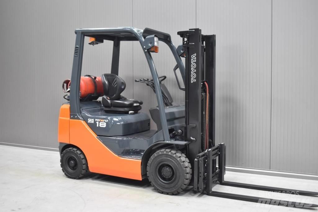 Toyota 02-8FGF18 Gas Stapler
