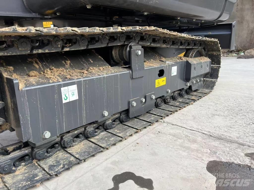 Develon DX 60 E-10 N Minibagger < 7t