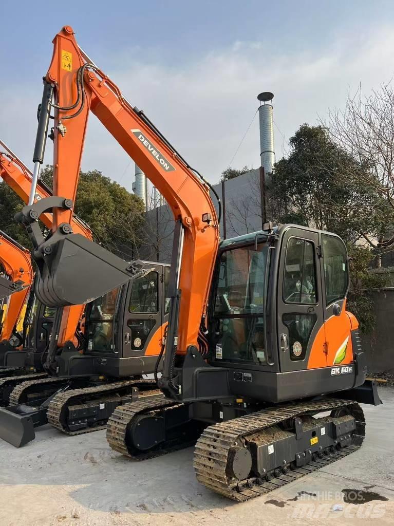 Develon DX 60 E-10 N Minibagger < 7t