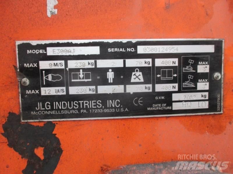 JLG E 300 AJ Gelenkteleskoparbeitsbühnen