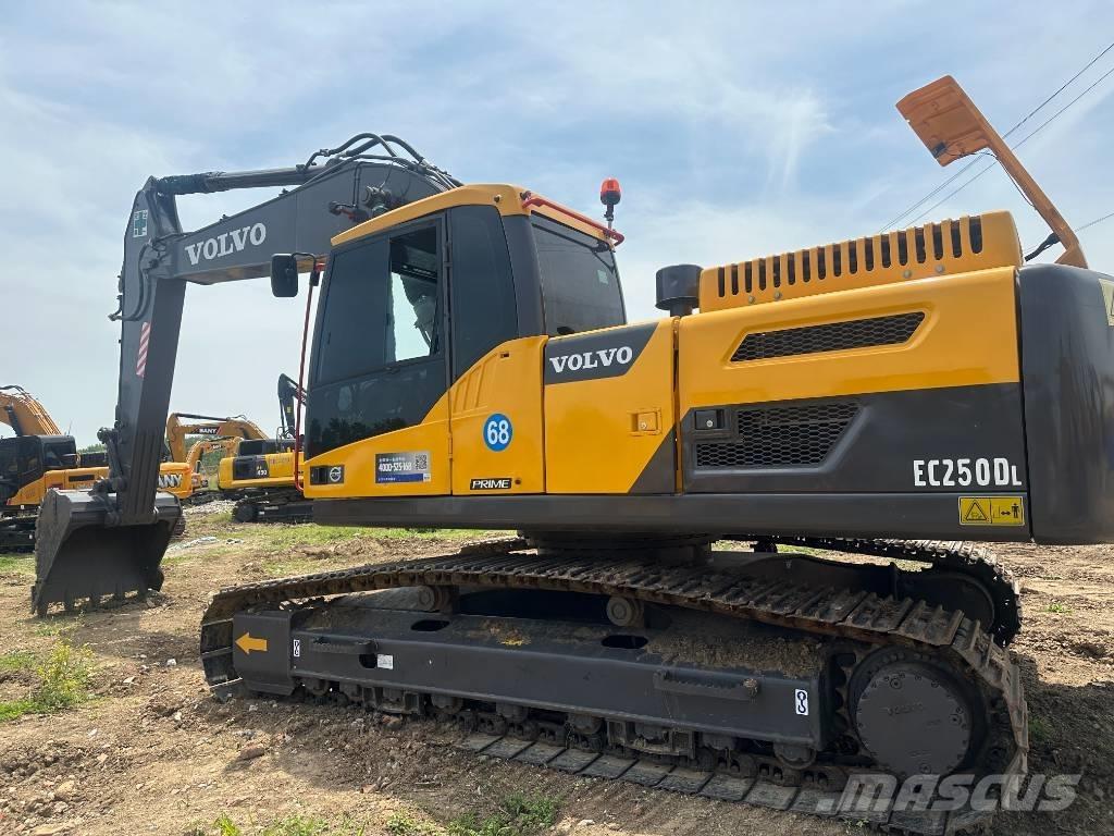 Volvo EC 250 D Raupenbagger