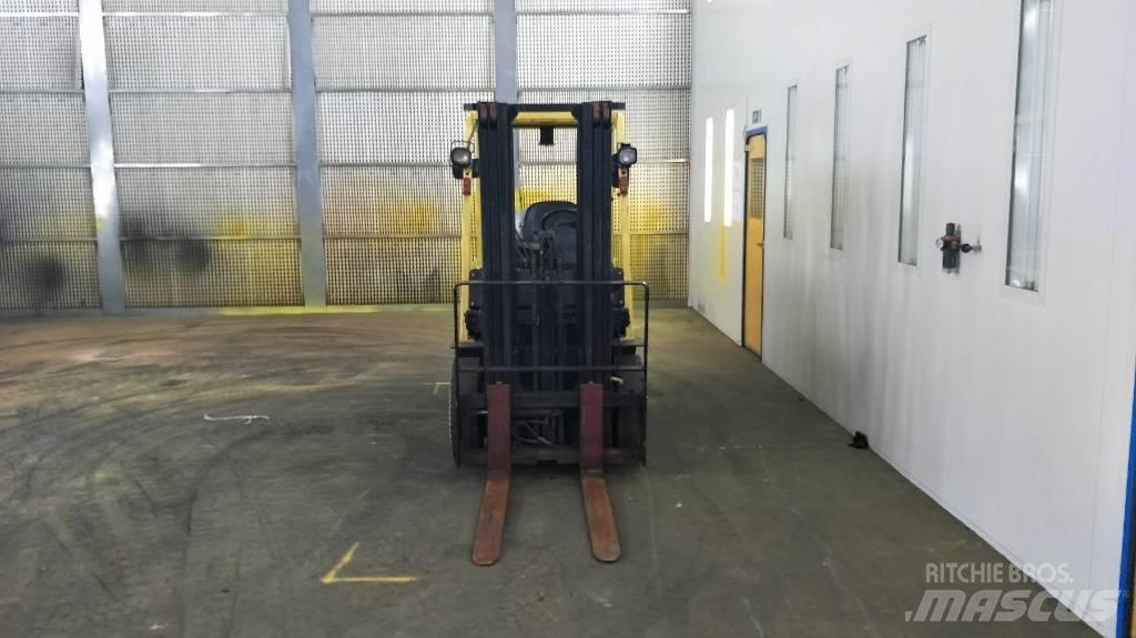 Hyster H2.5TX Gas Stapler
