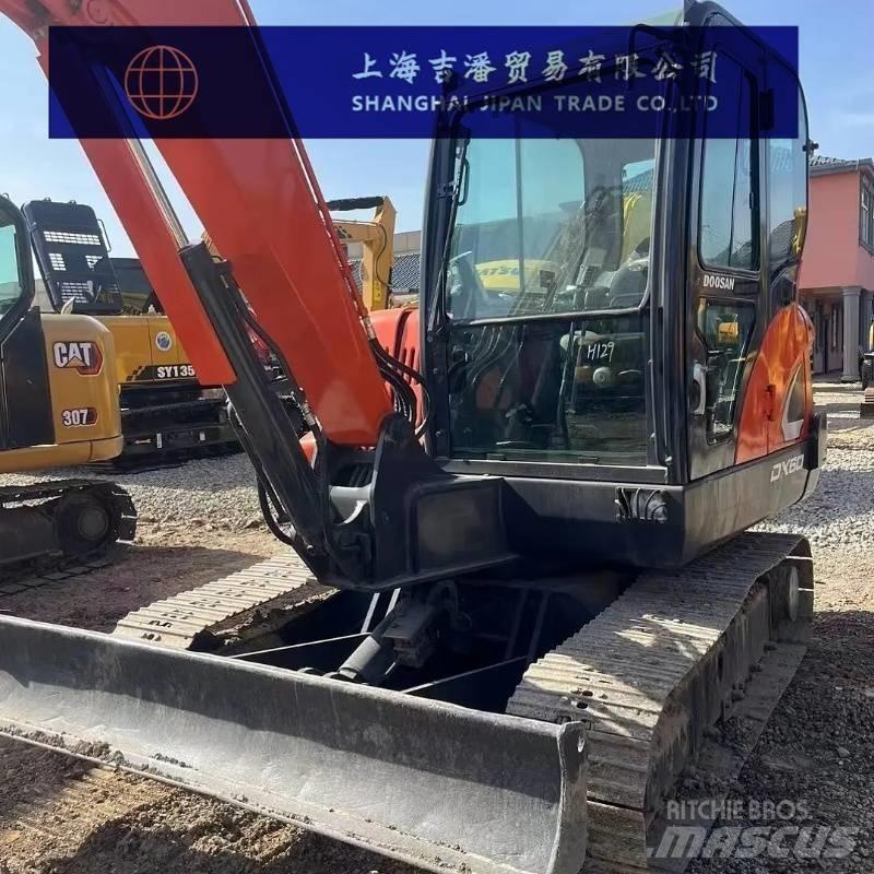 Doosan DX 60 Raupenbagger