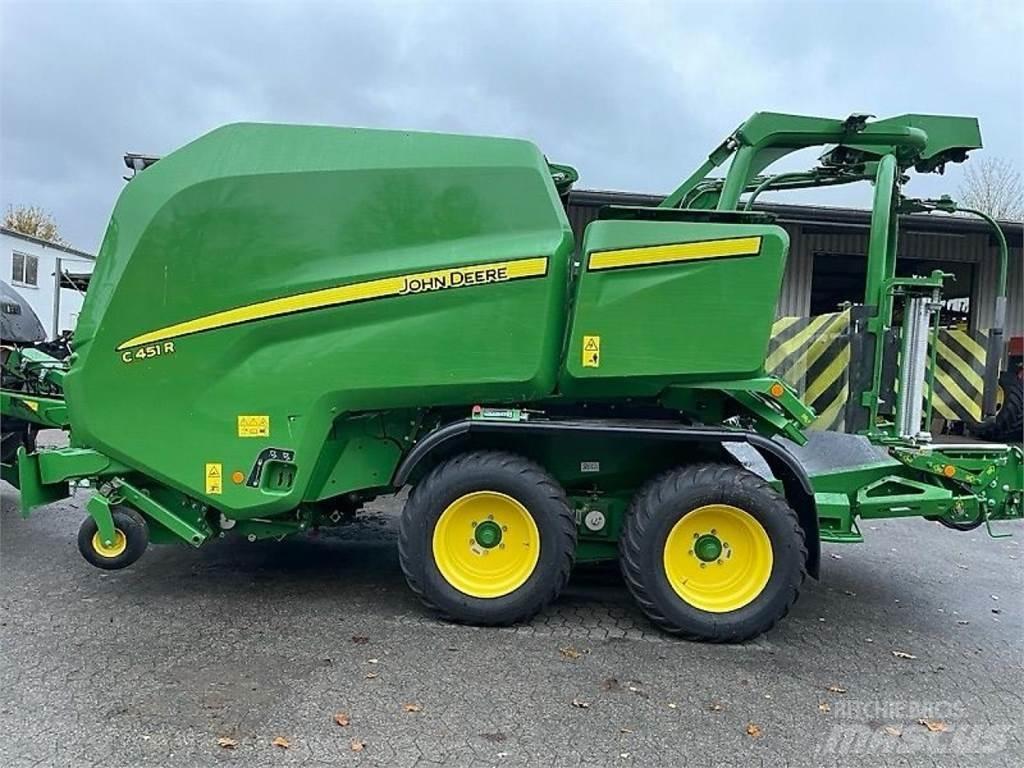 John Deere C451R Rundballenpressen