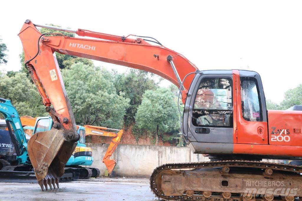 Hitachi ZX 200 LC-3 Raupenbagger