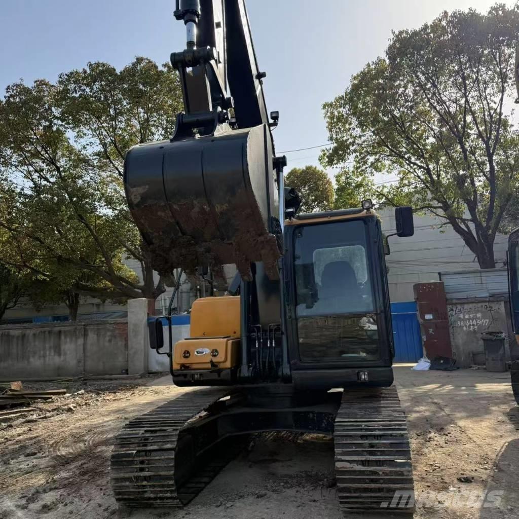 Hyundai R150LC-9S Raupenbagger