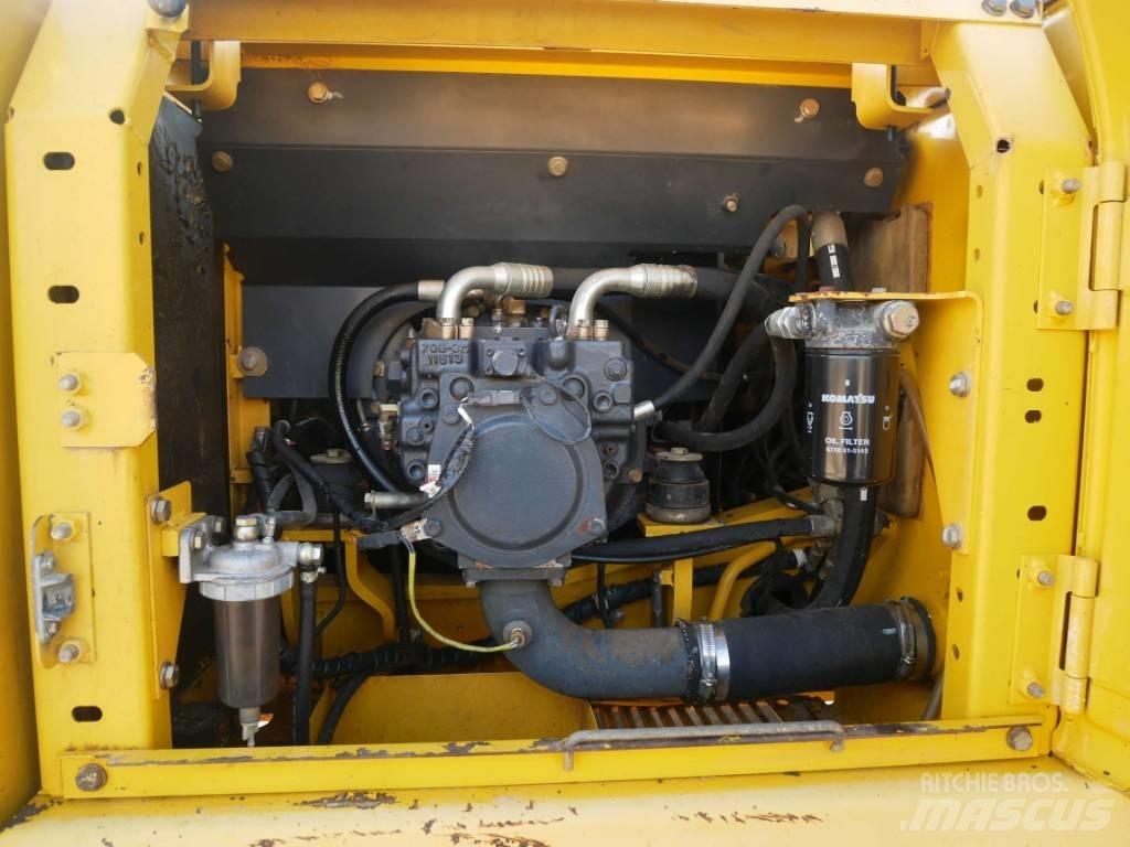 Komatsu PC180NLC-7K Raupenbagger