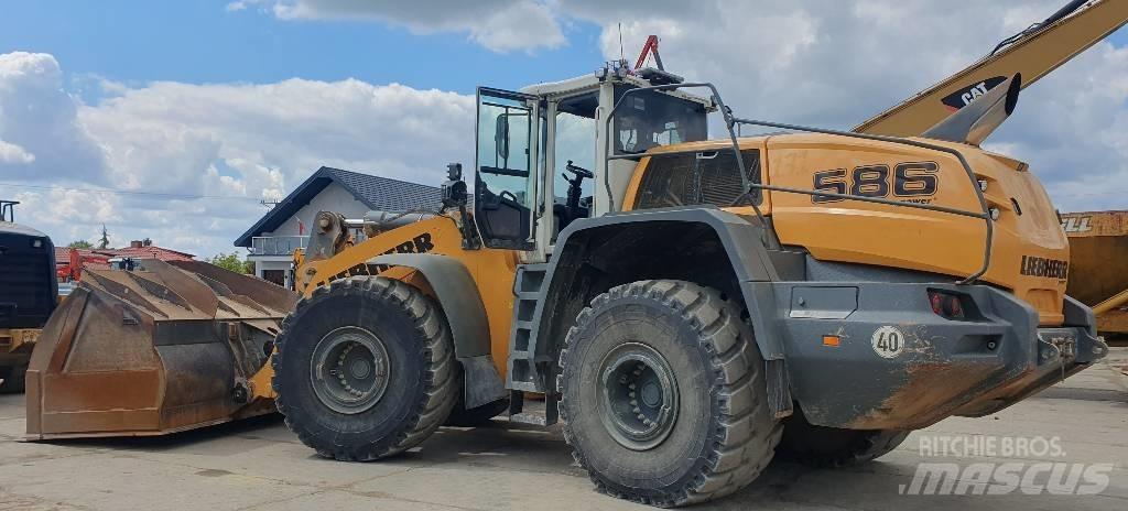 Liebherr L 586 Radlader