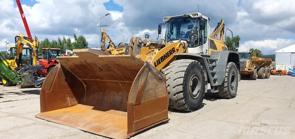 Liebherr L 586 Radlader