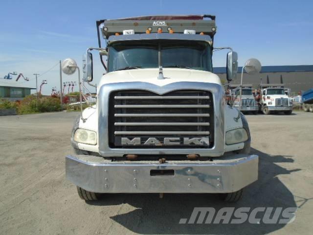 Mack GU813 Kipper