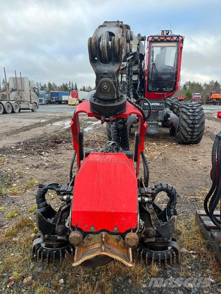 Komatsu 911 Harvester