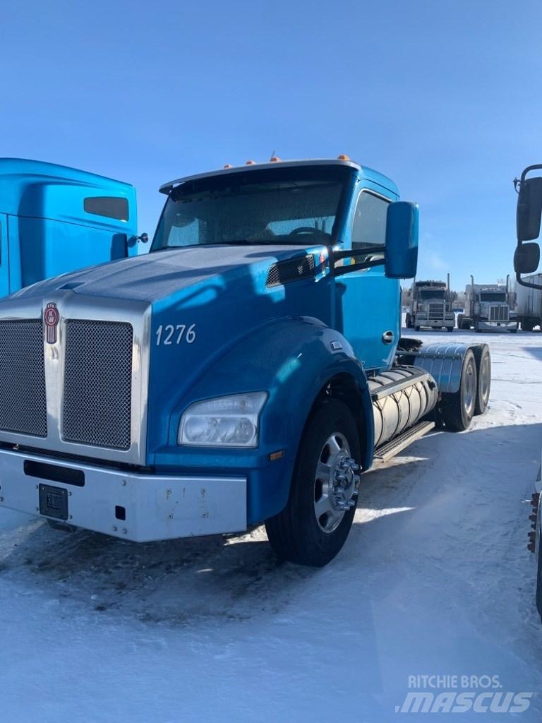 Kenworth T-880 Sattelzugmaschinen