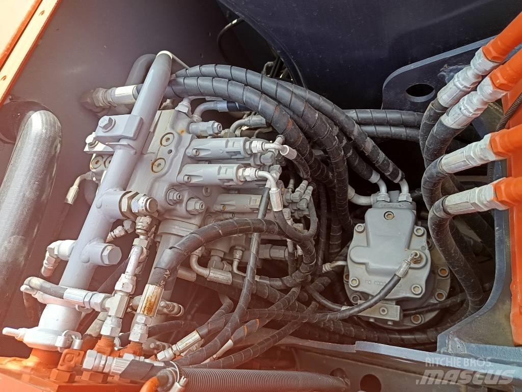 Hitachi ZX 70 Raupenbagger