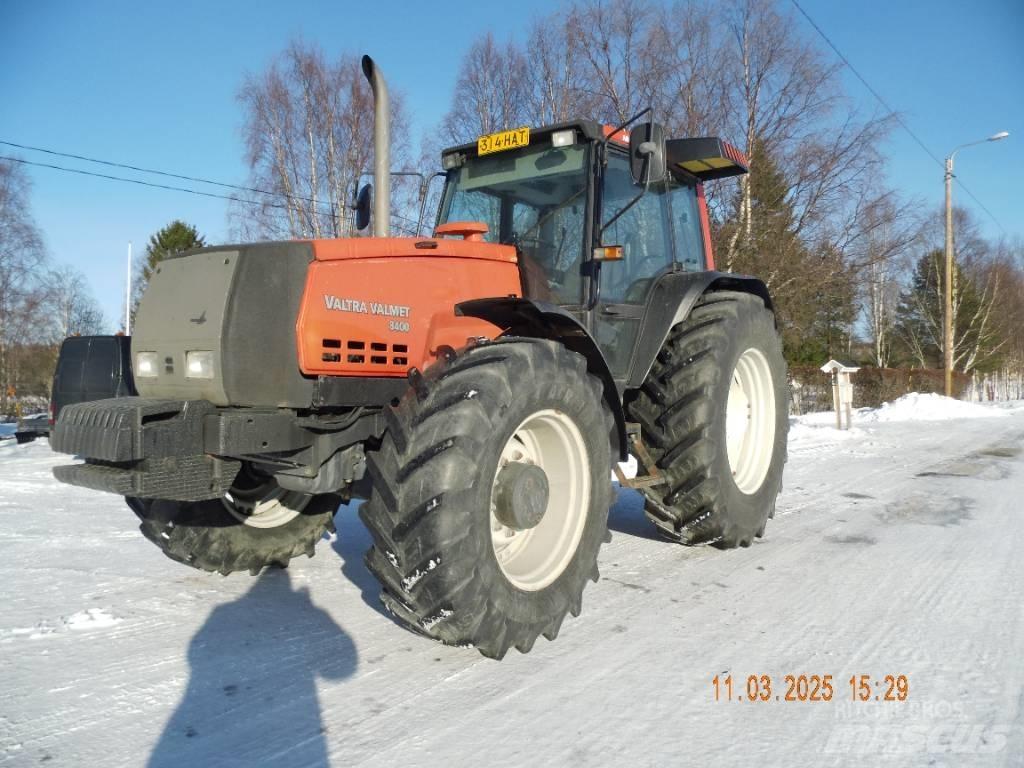 Valtra Valmet 8400 Traktoren