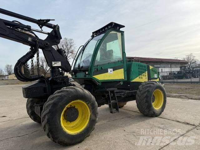 Timberjack 770D Harvester