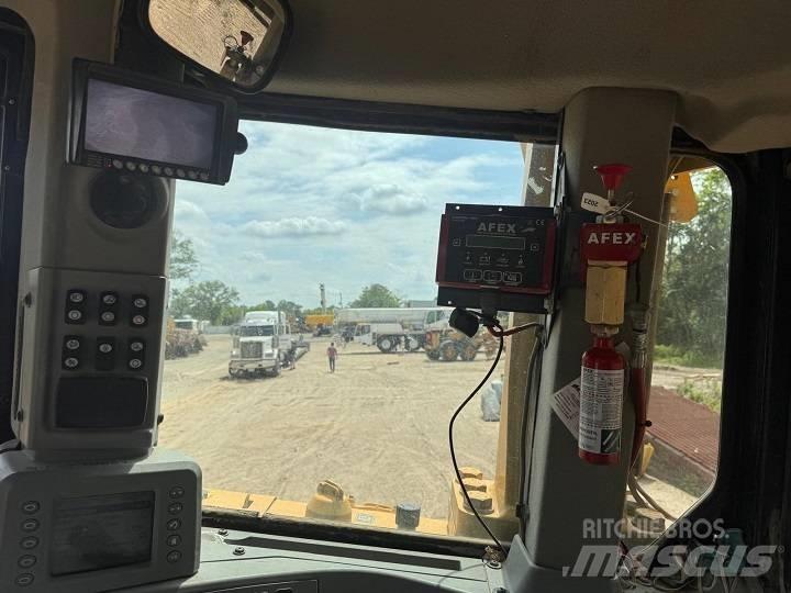 CAT D 8 T WDA Bulldozer