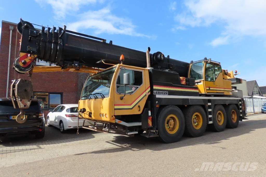 Liebherr LTM 1060-2 All-Terrain-Krane