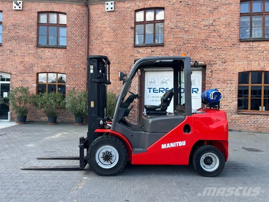 Manitou MI 40 G Gas Stapler