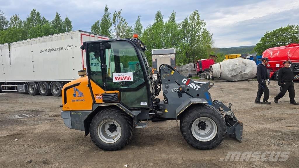 GiANT V 6004 T Minilader